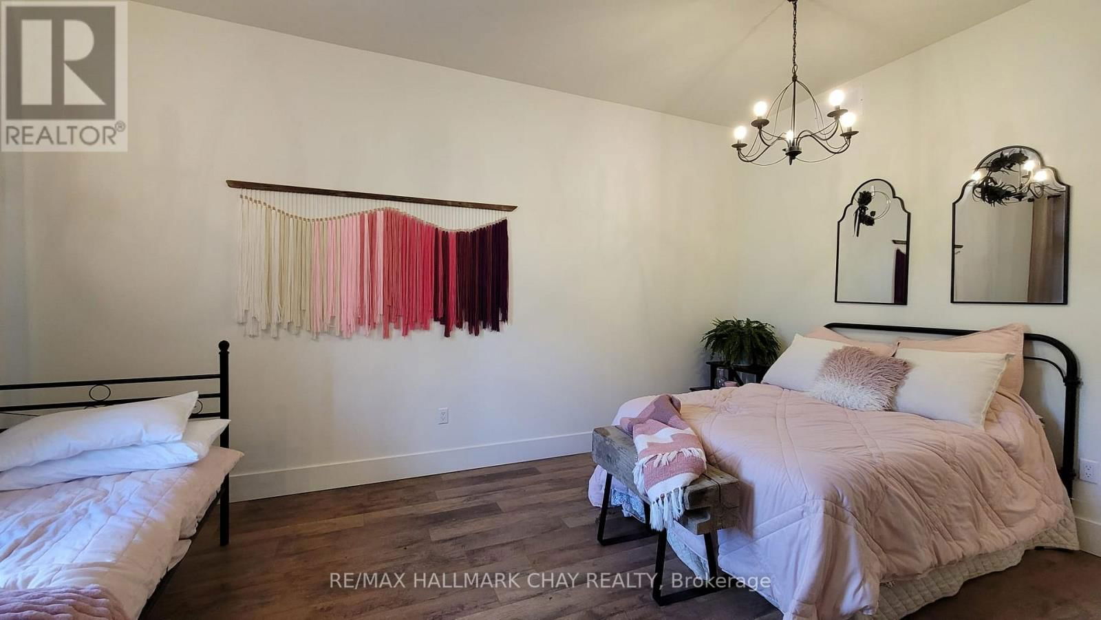 21298 SPRINGFIELD ROAD Image 25