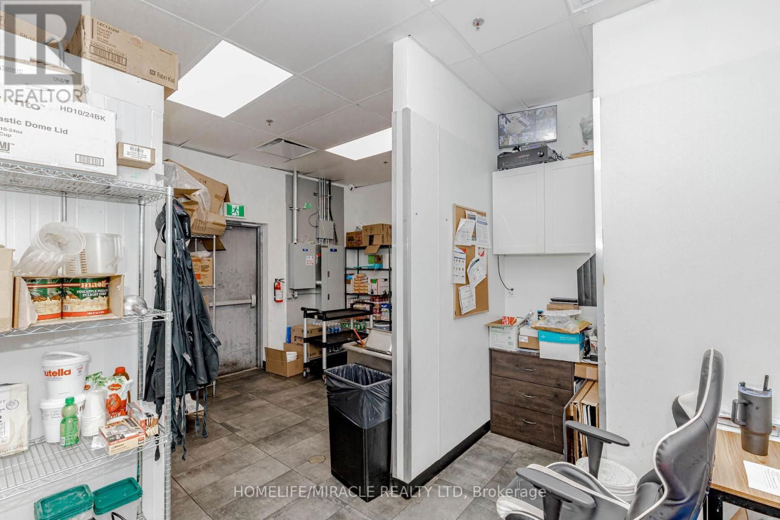 4 - 263 NORTHFIELD DRIVE EAST Image 30