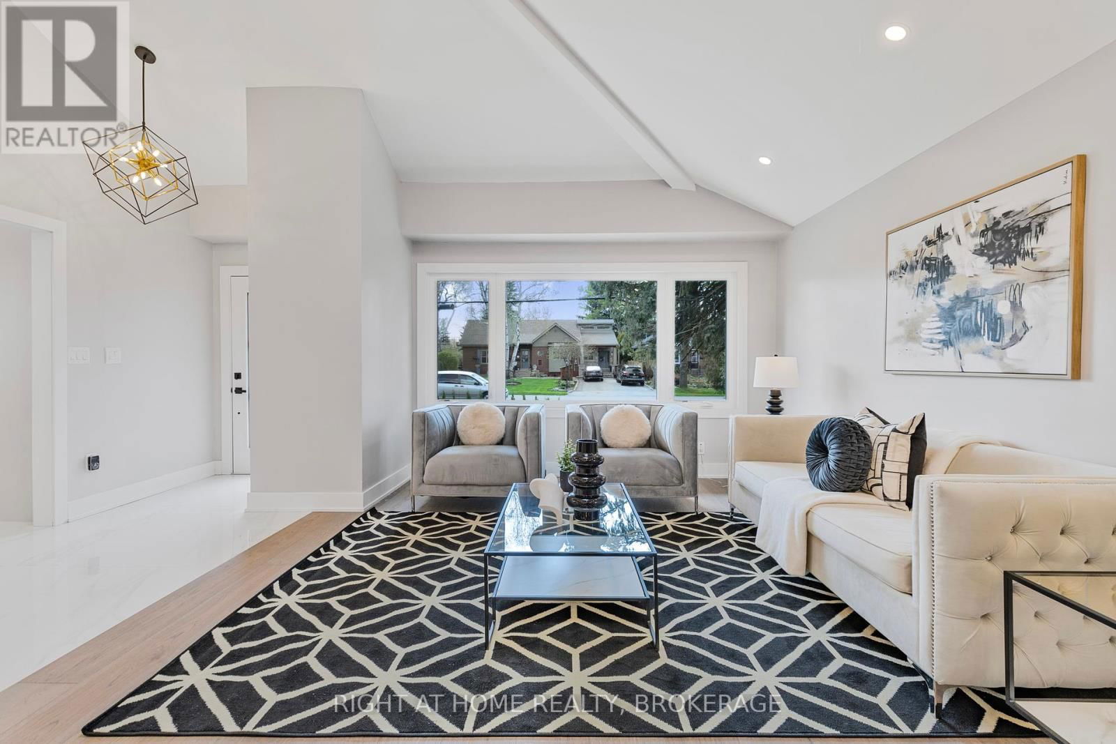 UPPER - 347 MAPLEDENE DRIVE Image 18