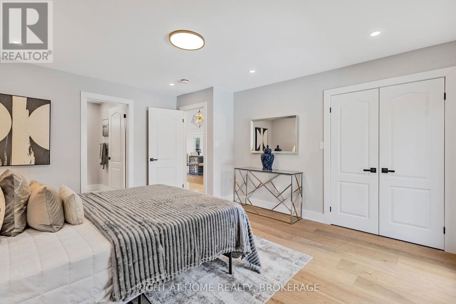 UPPER - 347 MAPLEDENE DRIVE Image 22