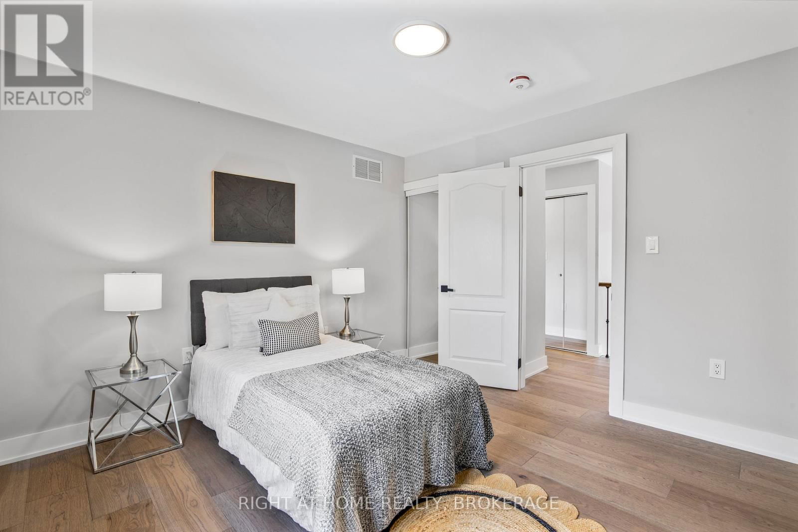 UPPER - 347 MAPLEDENE DRIVE Image 31