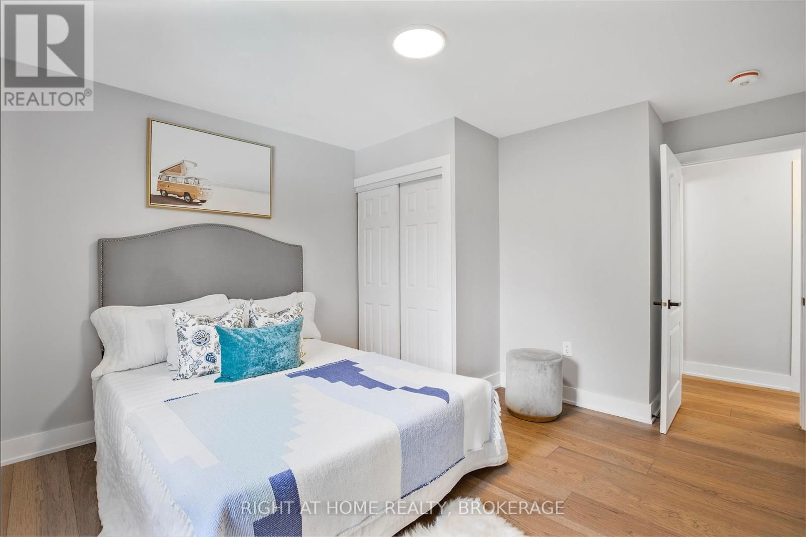 UPPER - 347 MAPLEDENE DRIVE Image 36