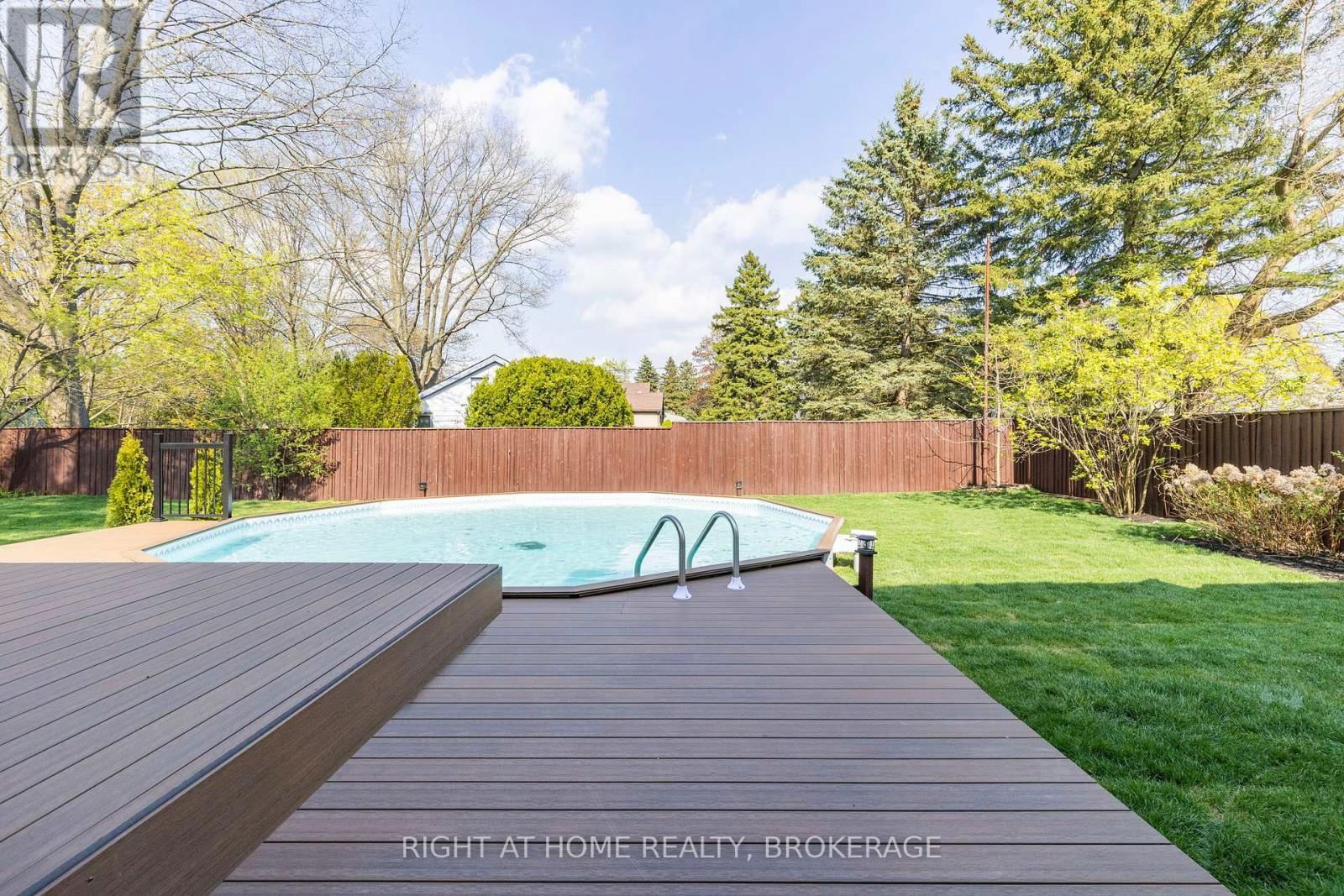 UPPER - 347 MAPLEDENE DRIVE Image 38