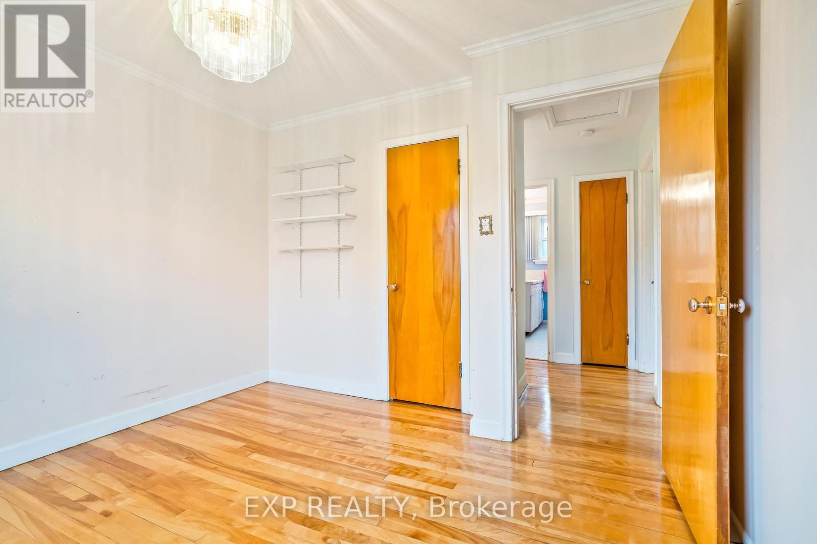 18 BROOKDALE AVENUE Image 16