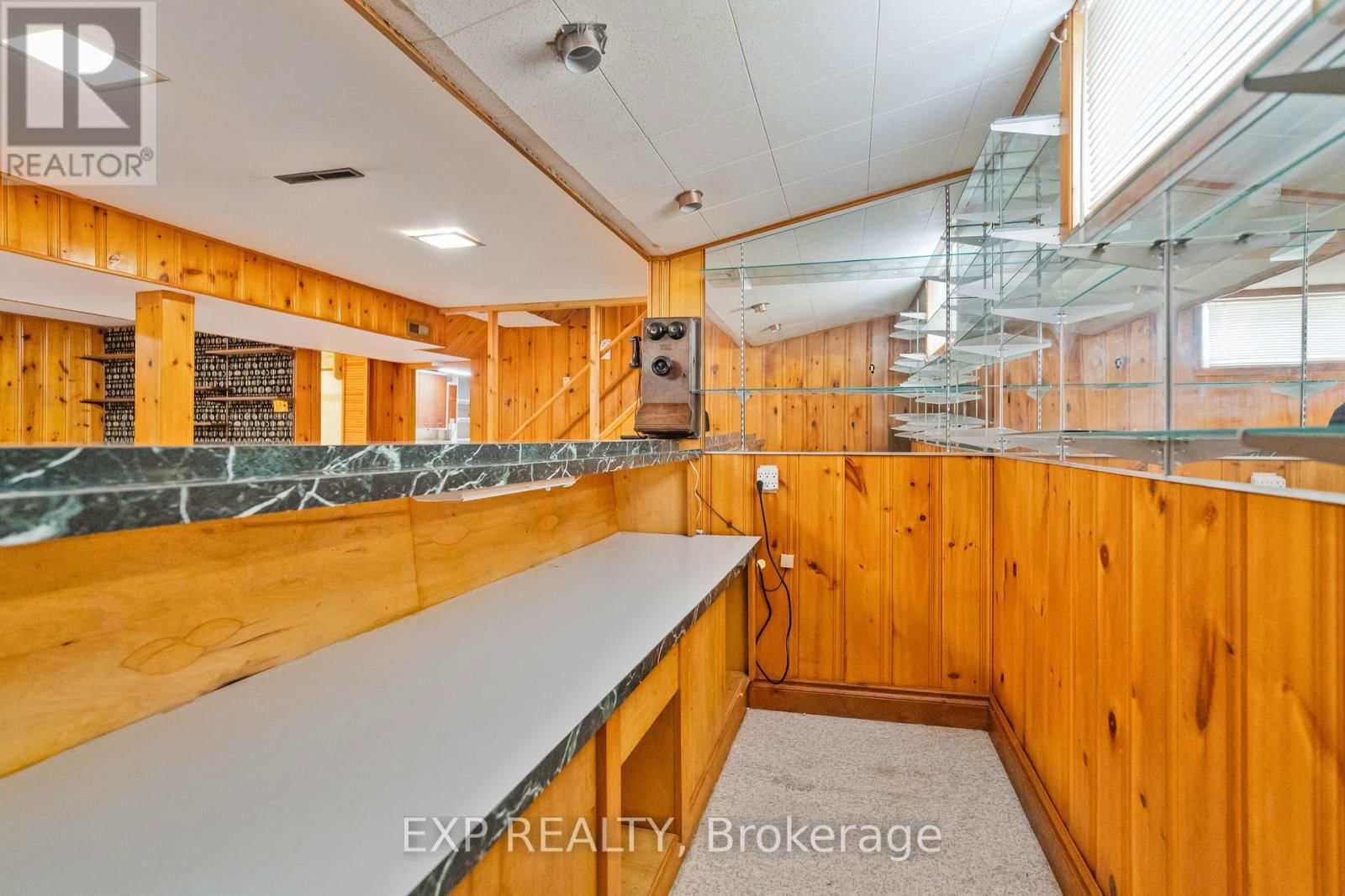 18 BROOKDALE AVENUE Image 24