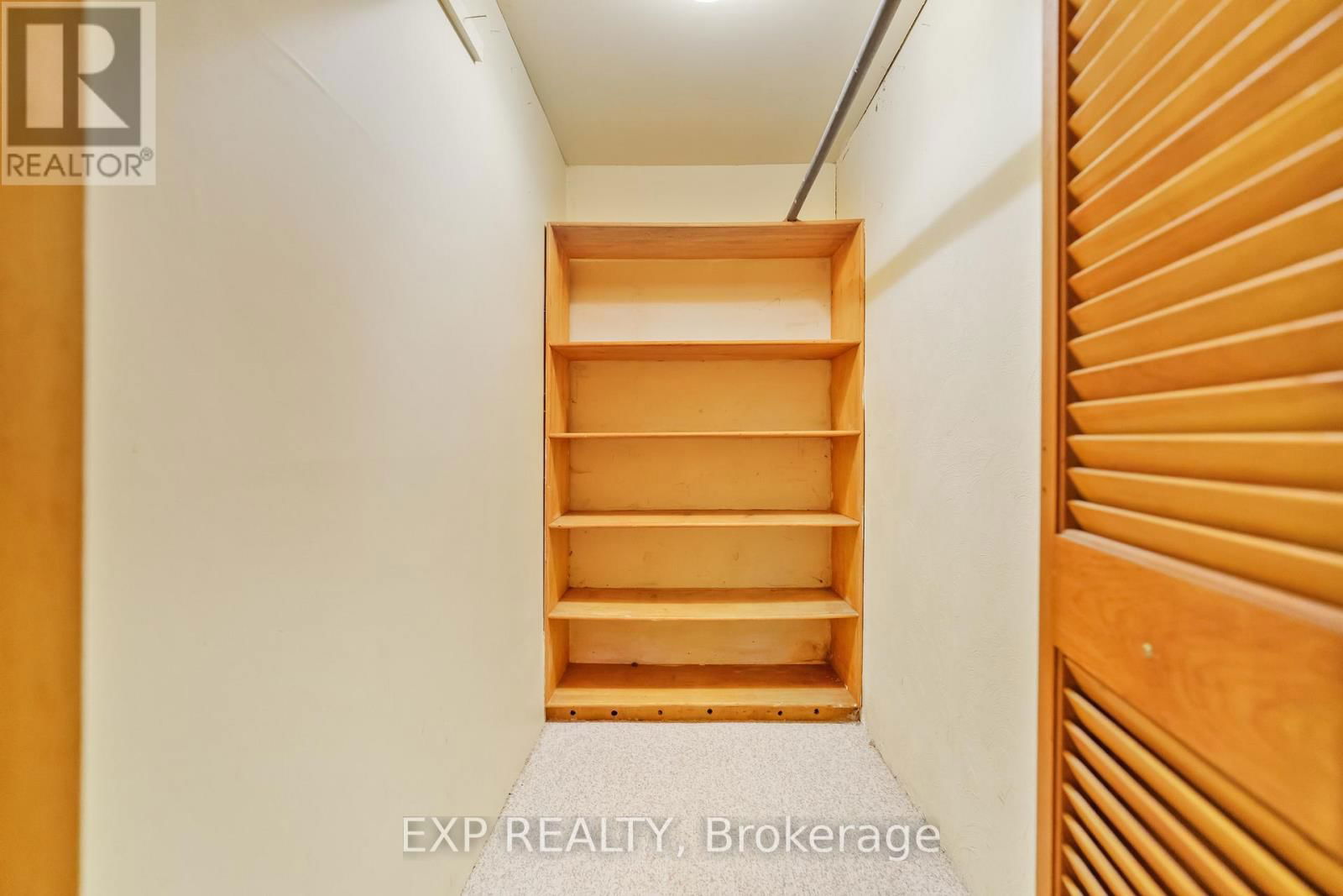 18 BROOKDALE AVENUE Image 27