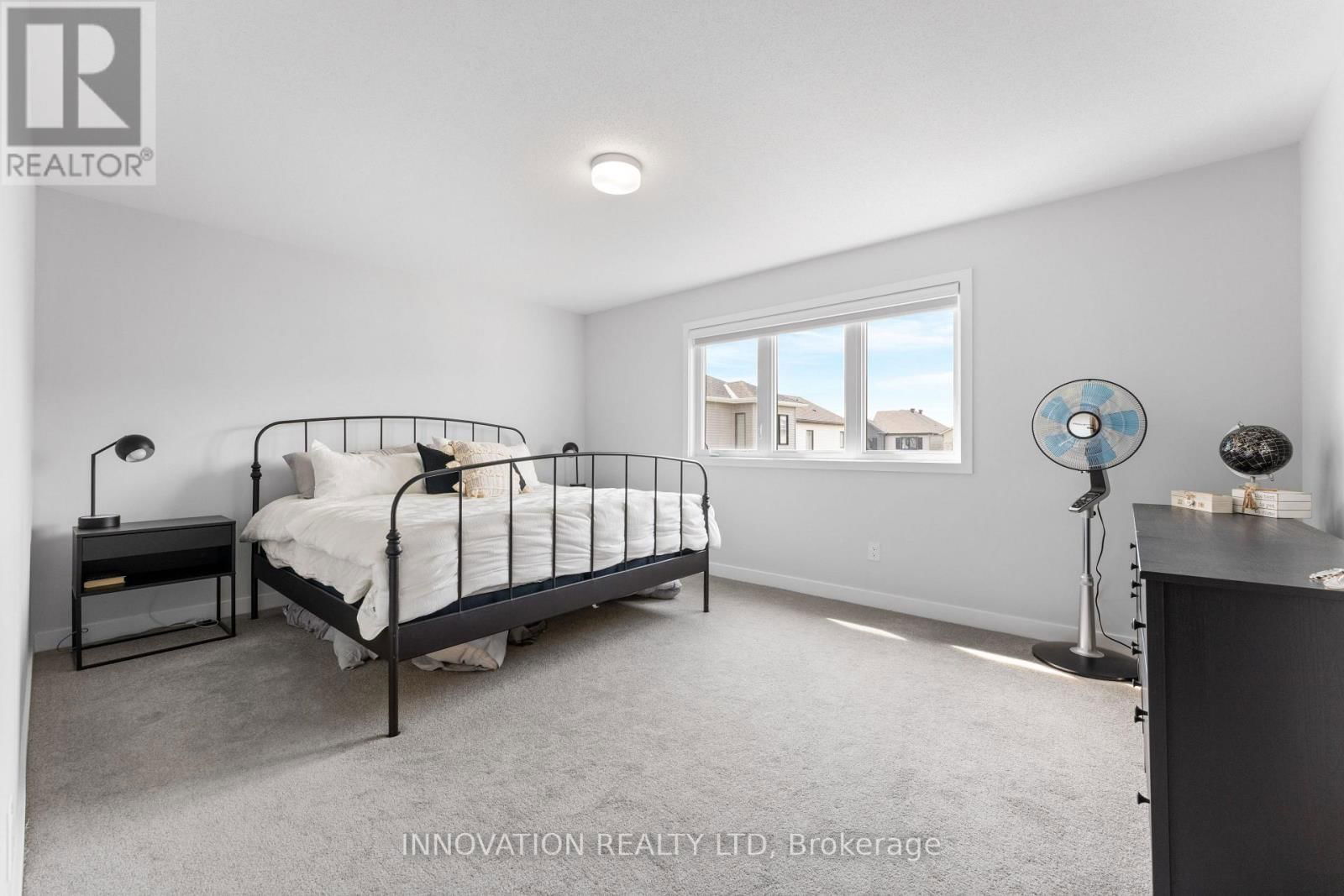 1005 SHOWMAN STREET Image 17