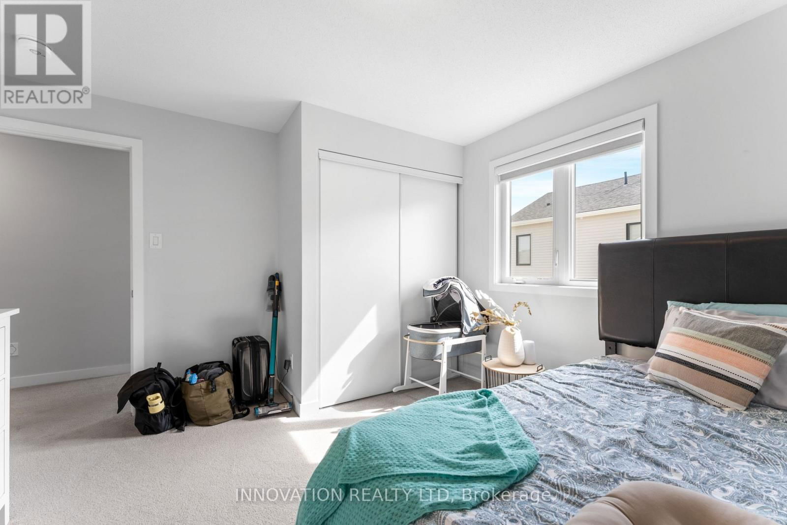 1005 SHOWMAN STREET Image 23