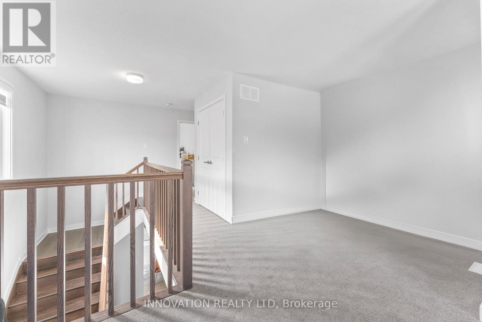 1005 SHOWMAN STREET Image 28