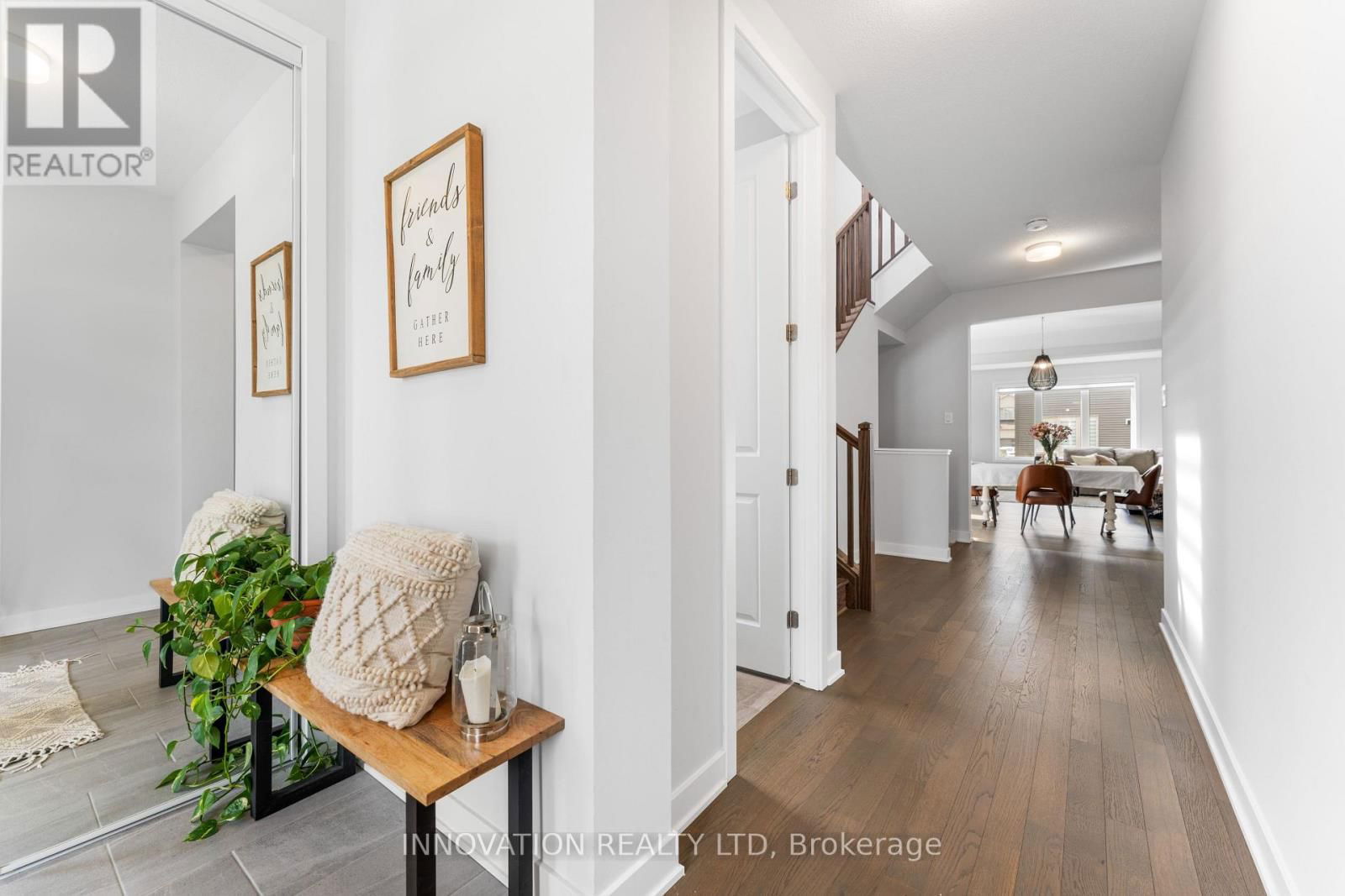 1005 SHOWMAN STREET Image 4