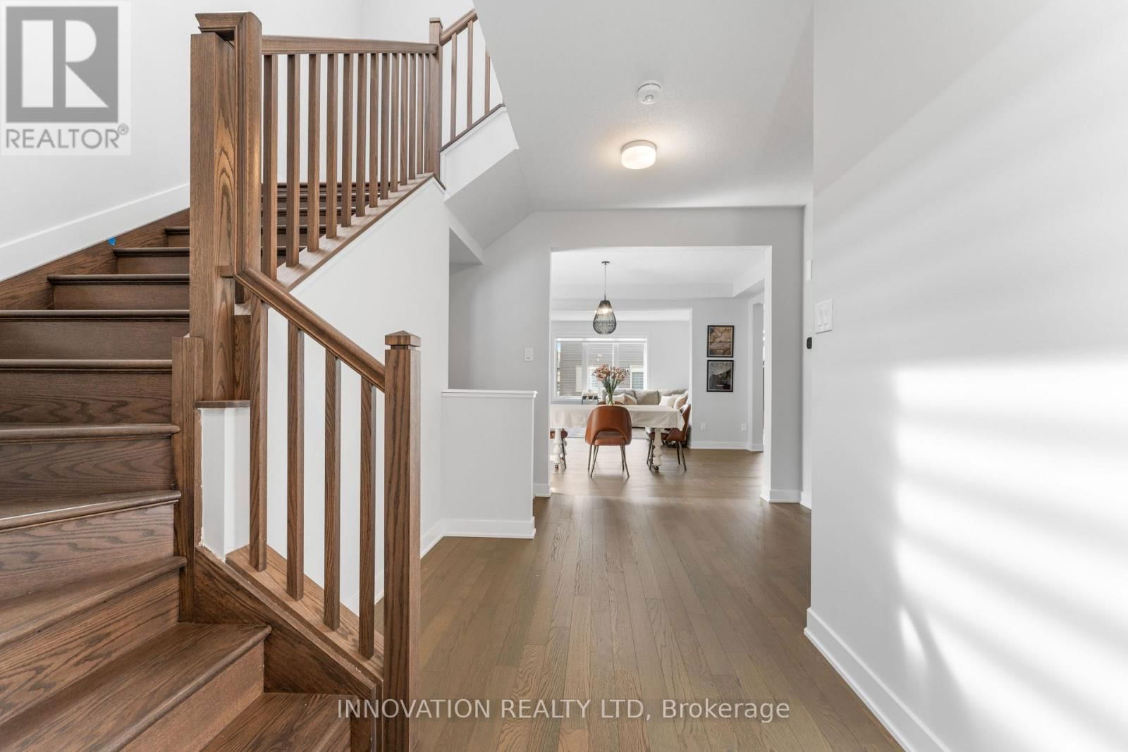 1005 SHOWMAN STREET Image 5