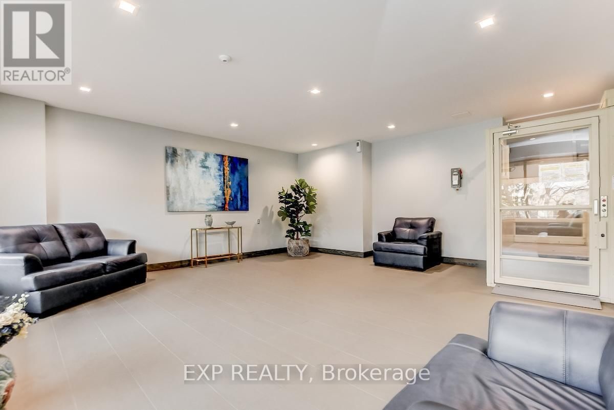 1705 - 665 BATHGATE DRIVE Image 7