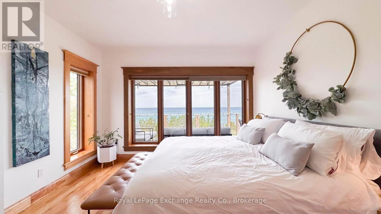 554 HURON TERRACE Image 20