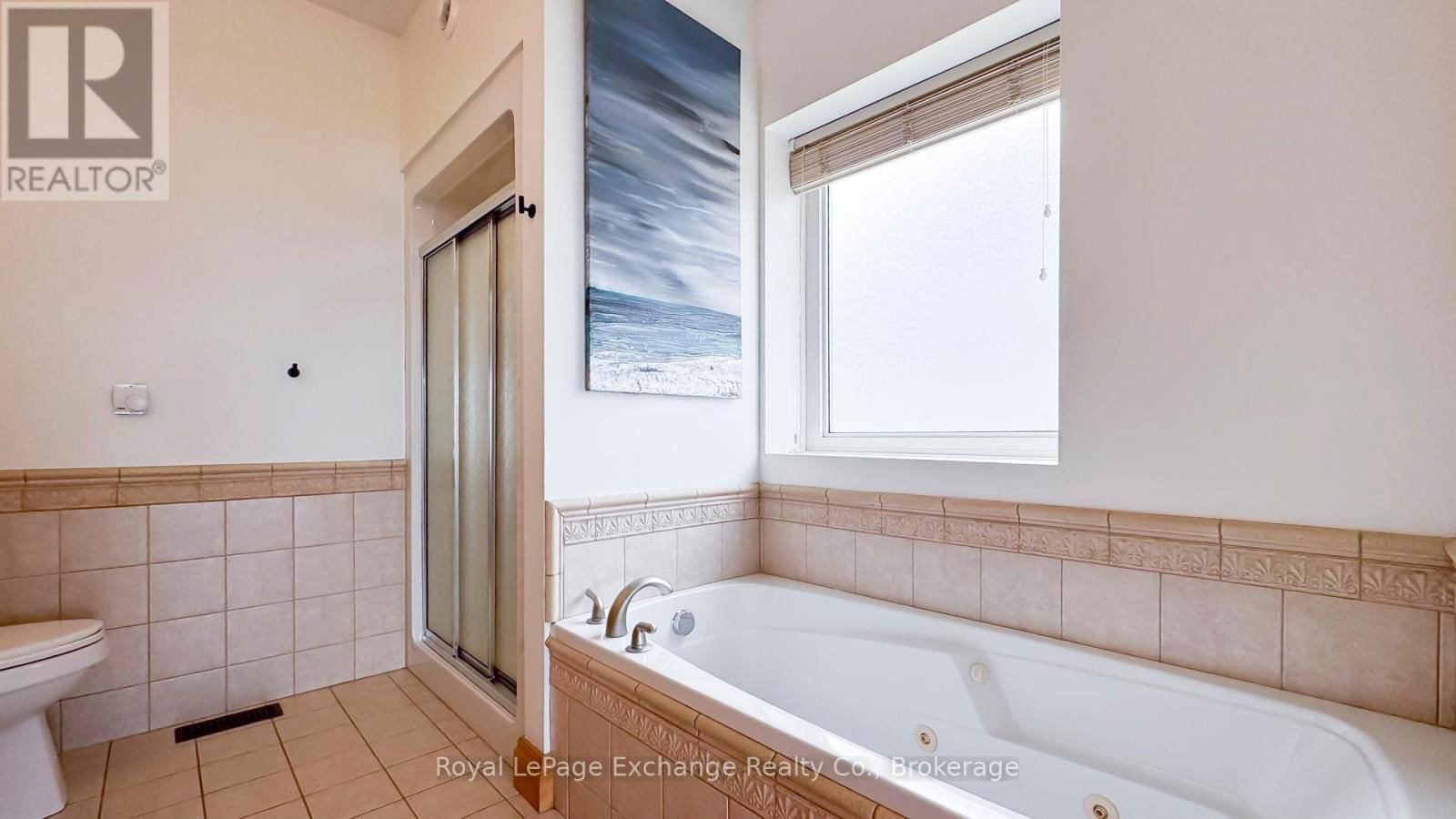 554 HURON TERRACE Image 25