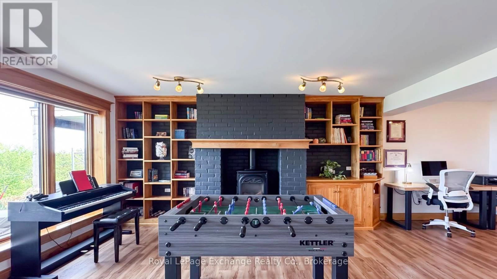 554 HURON TERRACE Image 36