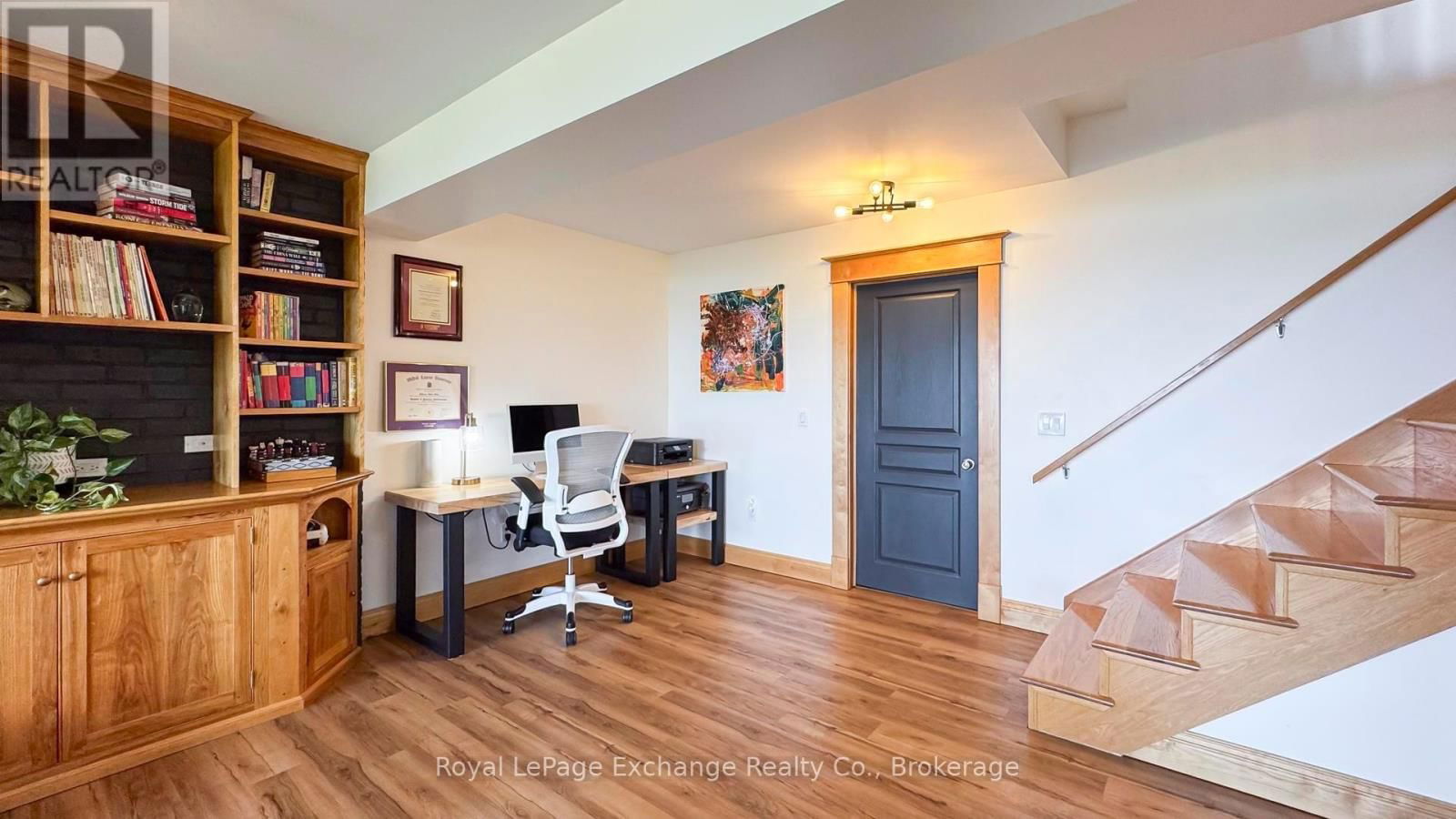 554 HURON TERRACE Image 37