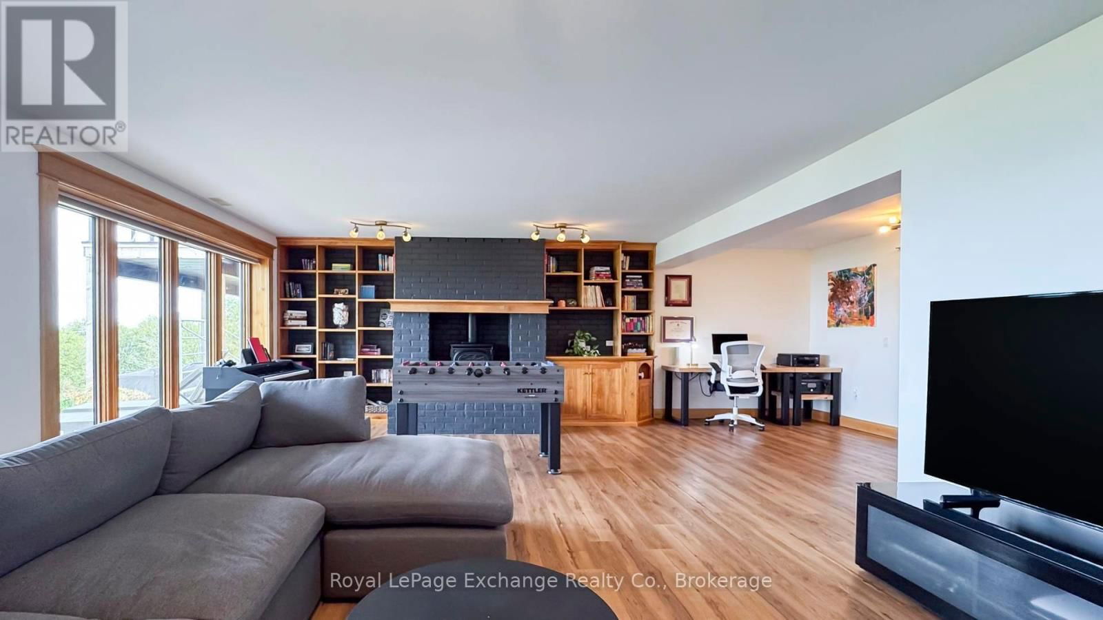 554 HURON TERRACE Image 39