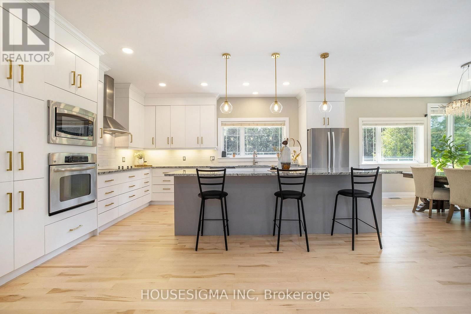 7 CANADIAN DRIVE Image 10