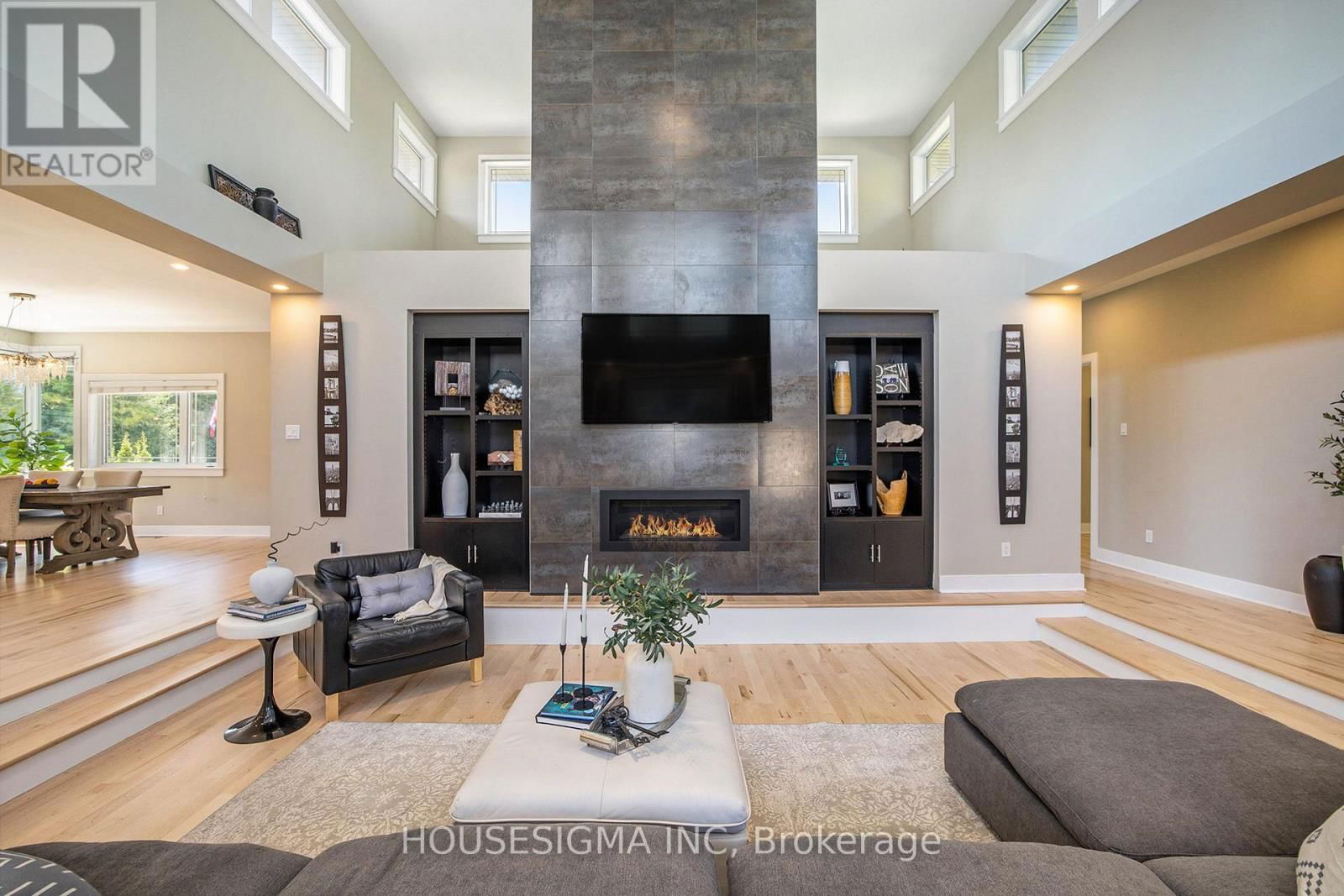 7 CANADIAN DRIVE Image 16
