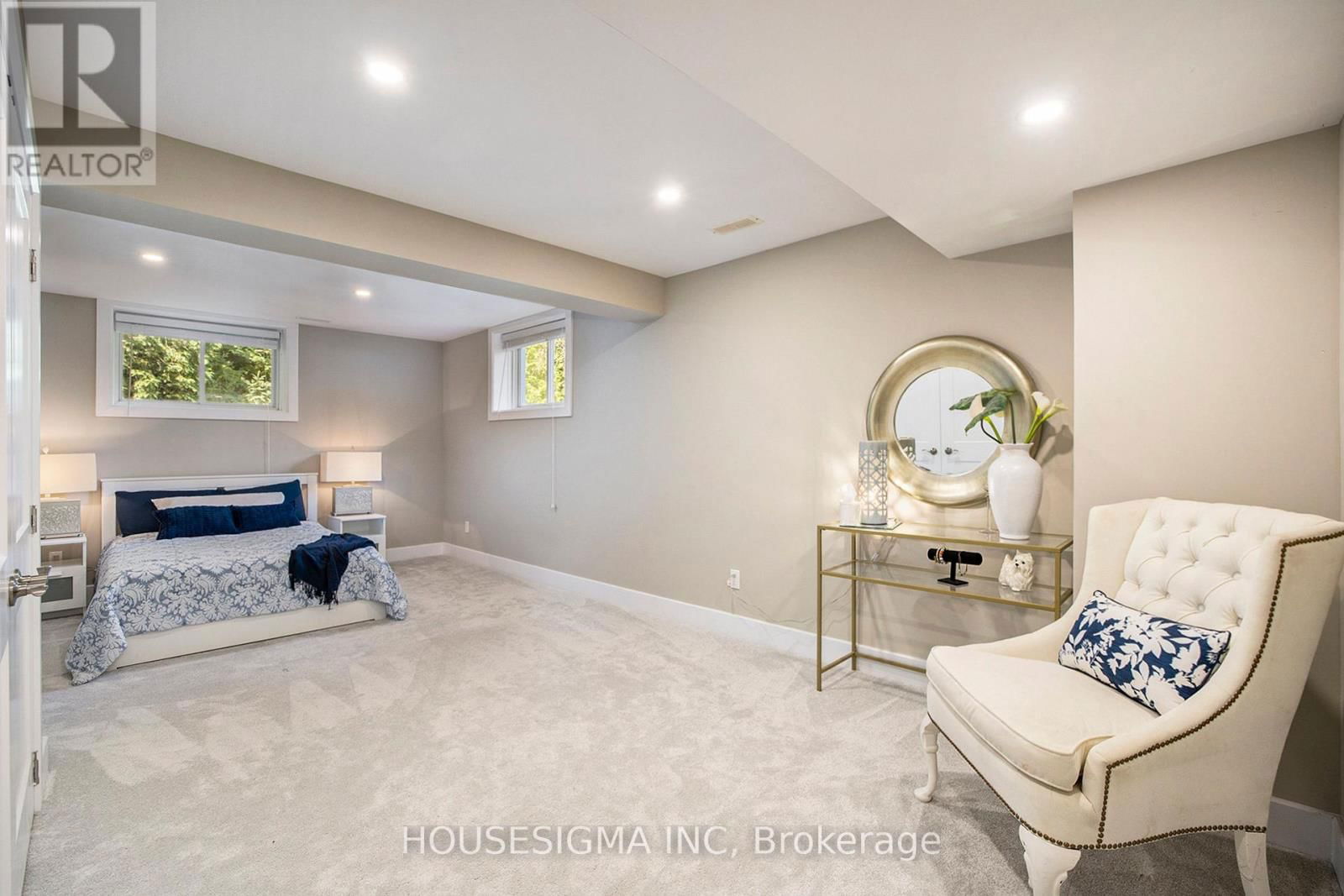 7 CANADIAN DRIVE Image 33