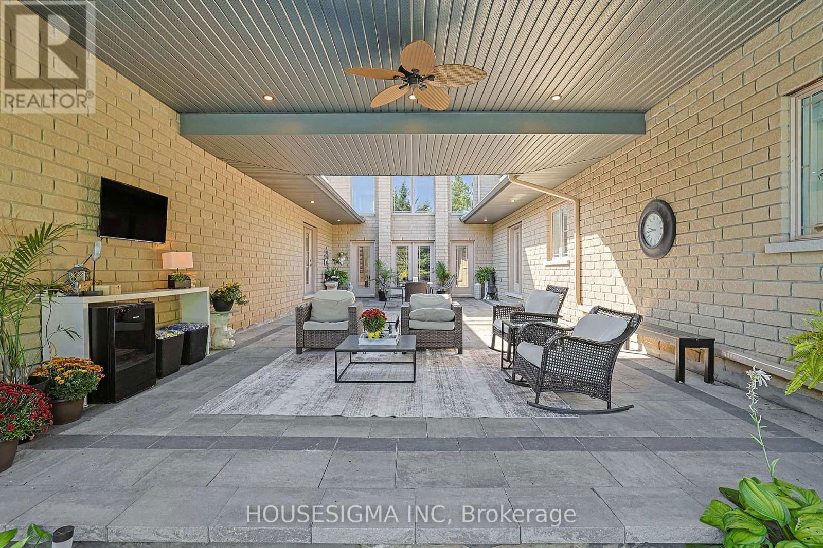 7 CANADIAN DRIVE Image 35