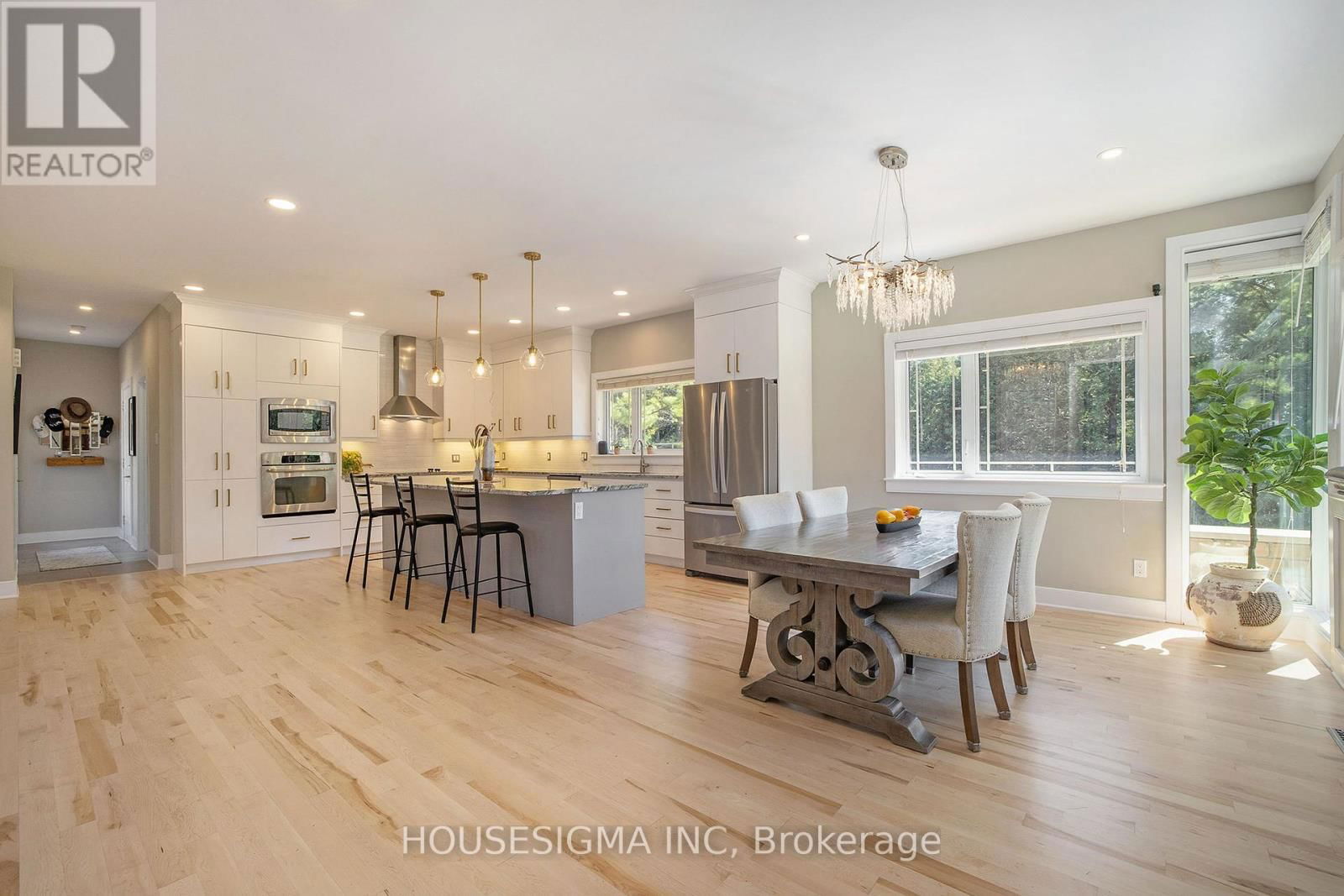 7 CANADIAN DRIVE Image 9