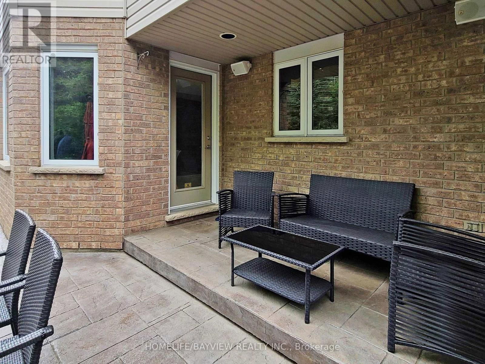 574 SANDBANKS CRESCENT Image 46