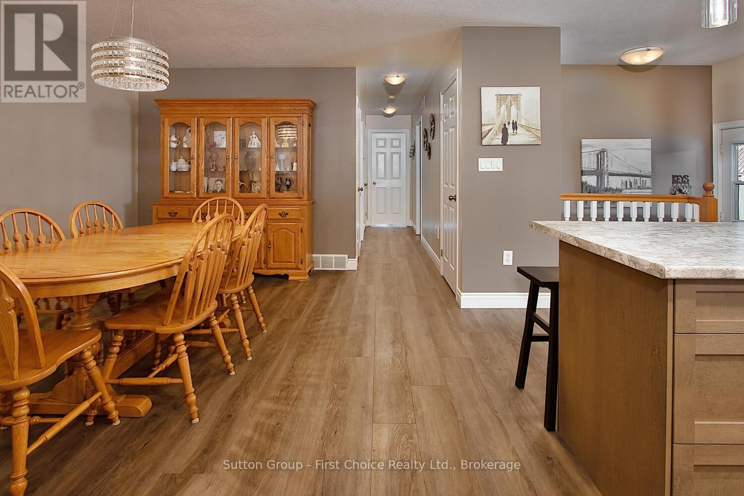 595 HIBERNIA STREET Image 20