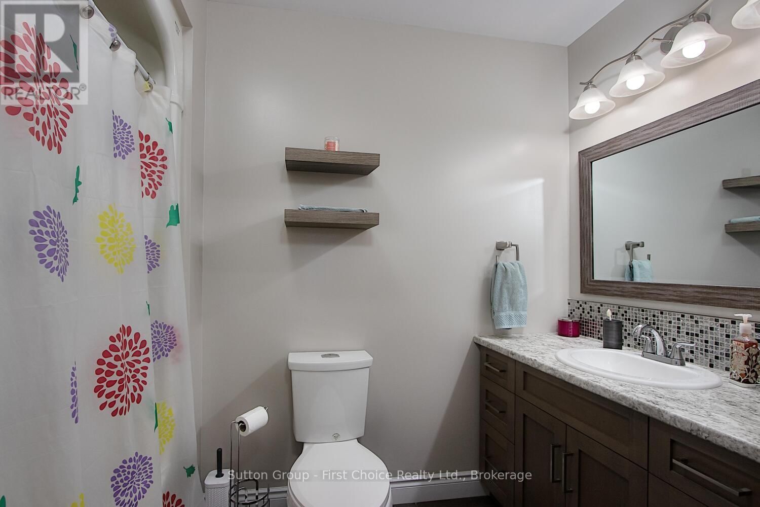 595 HIBERNIA STREET Image 26