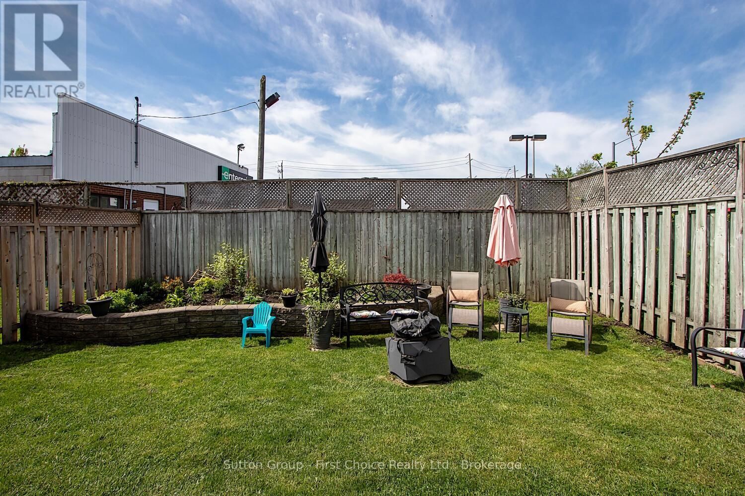 595 HIBERNIA STREET Image 39