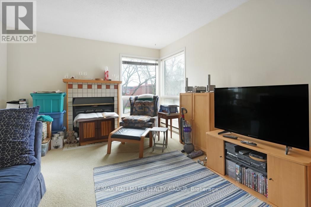 10 - 268 PRESLAND ROAD Image 14