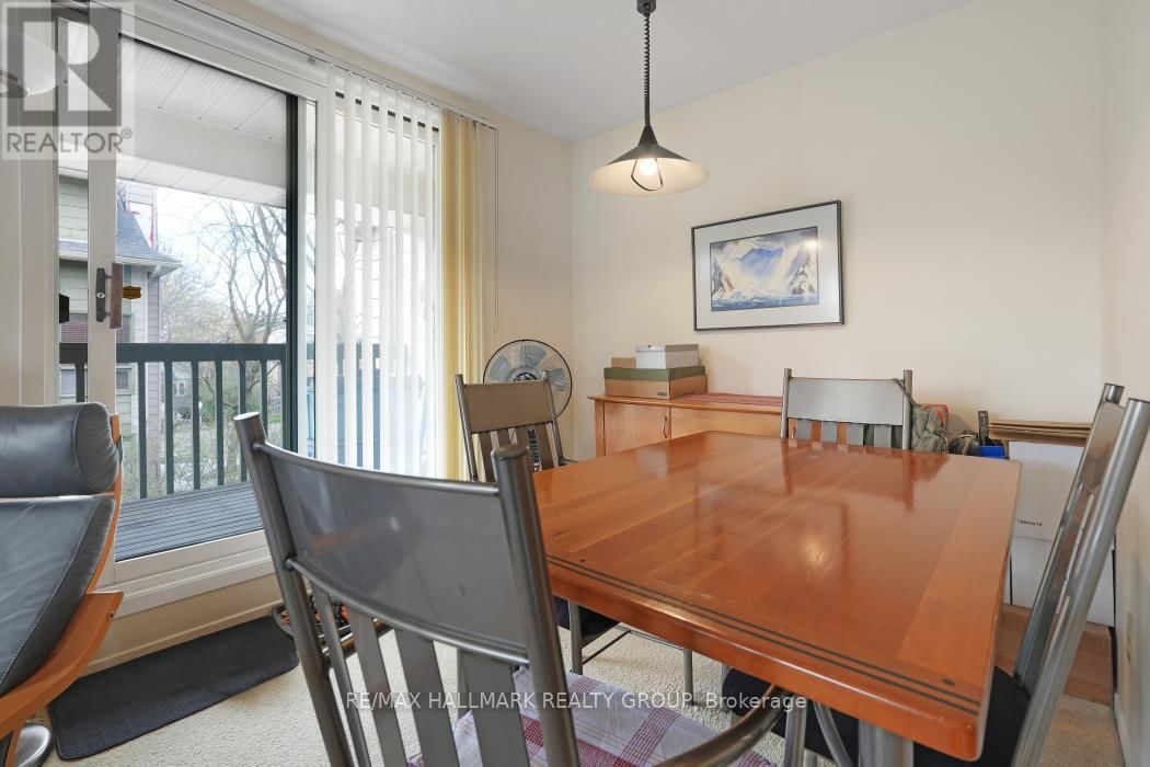 10 - 268 PRESLAND ROAD Image 16