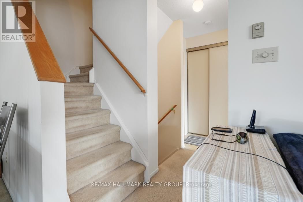 10 - 268 PRESLAND ROAD Image 24