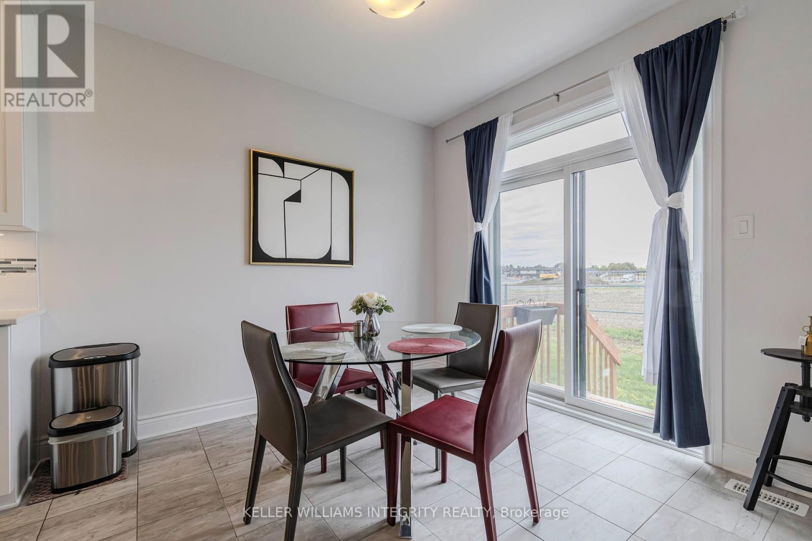 152 FINSBURY AVENUE Image 12