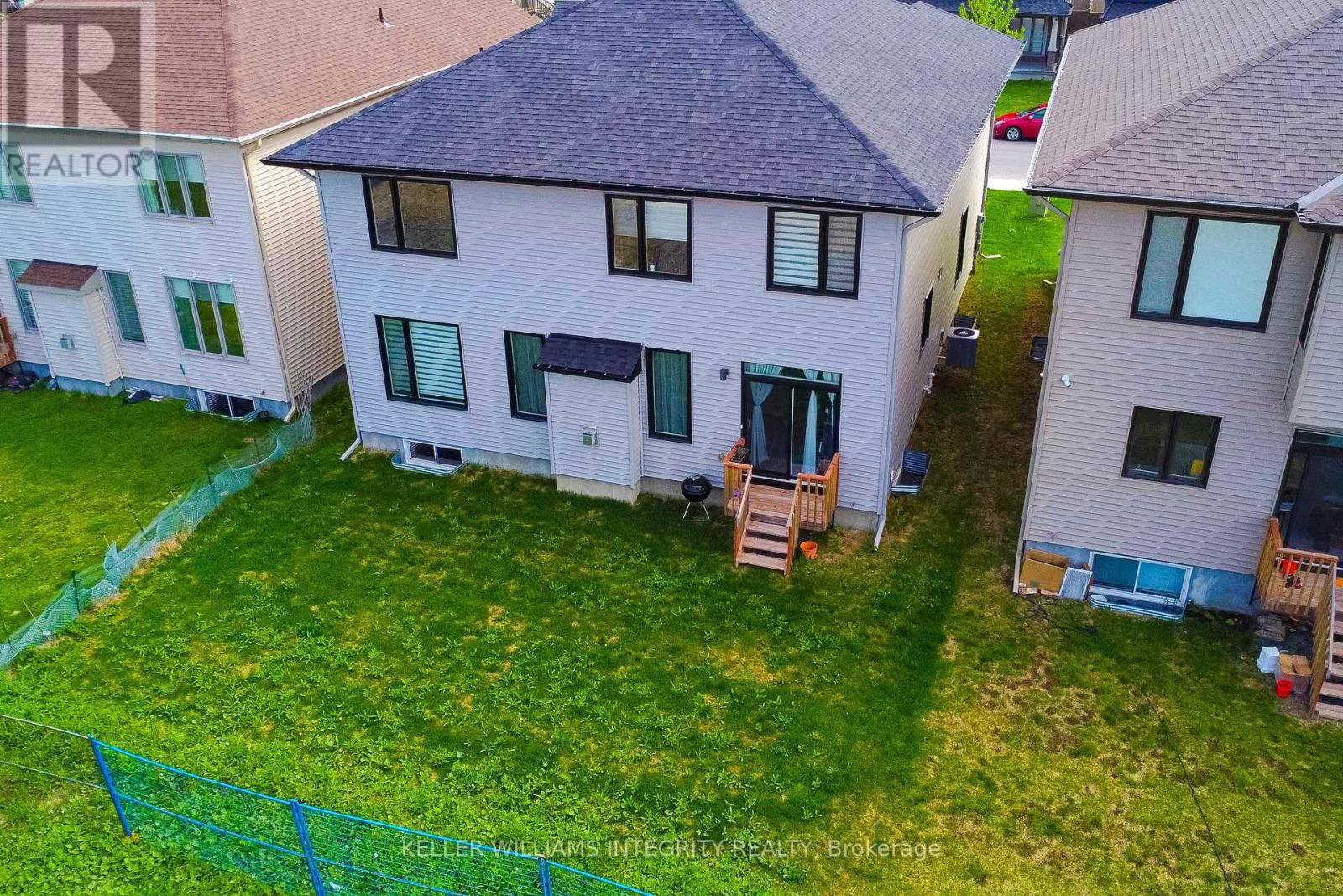 152 FINSBURY AVENUE Image 43