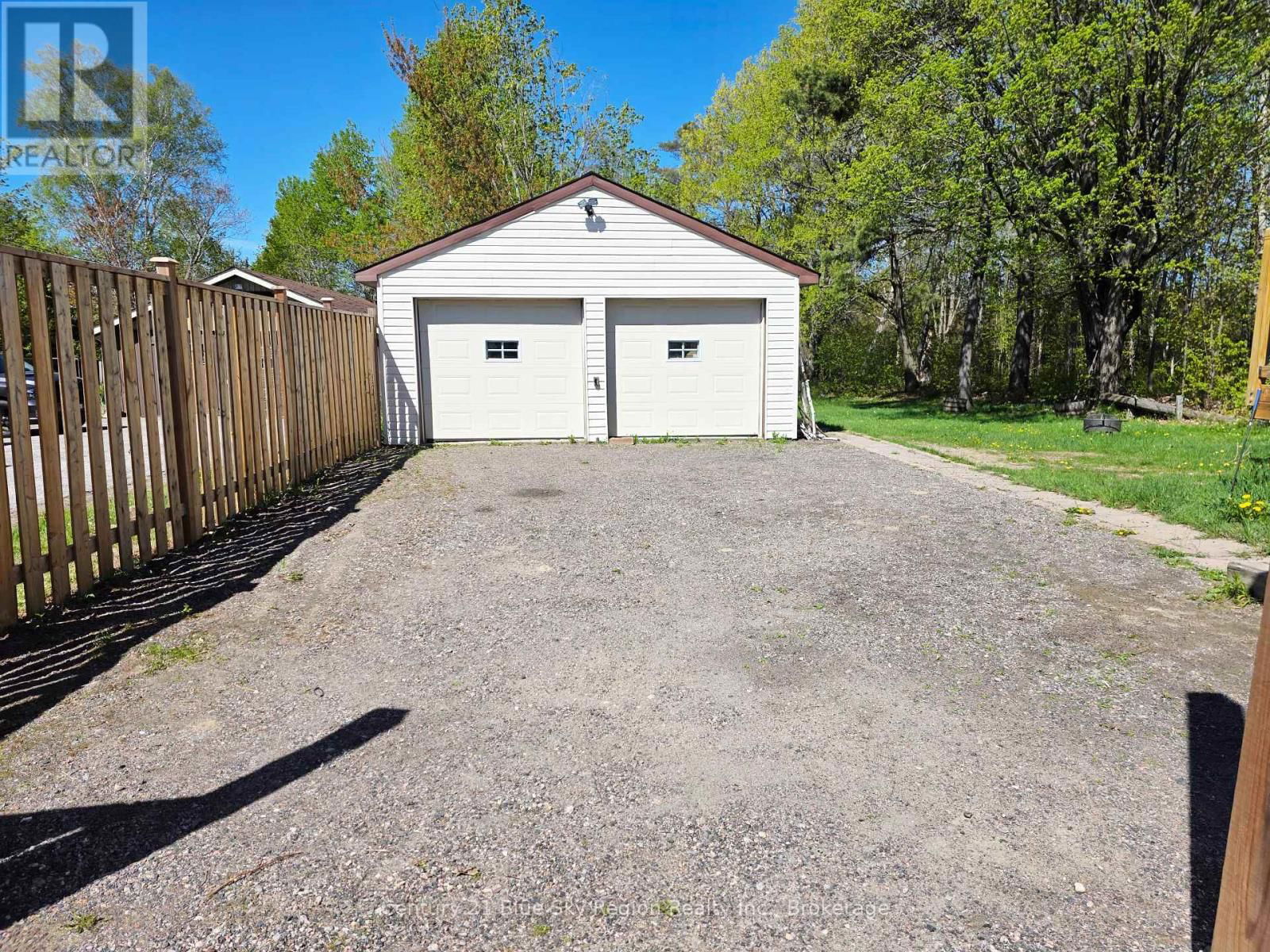 125 LAROCQUE ROAD Image 2