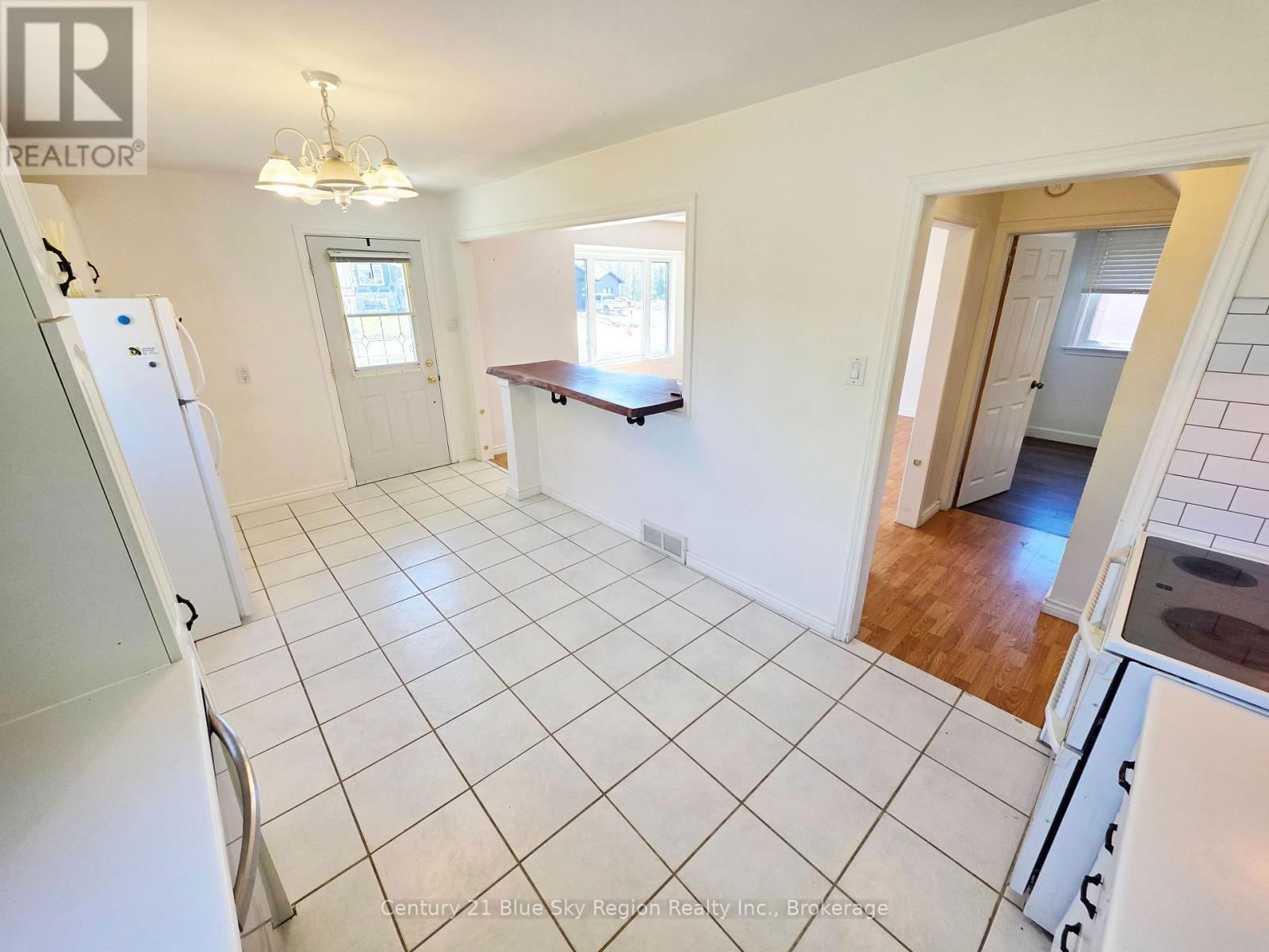 125 LAROCQUE ROAD Image 22