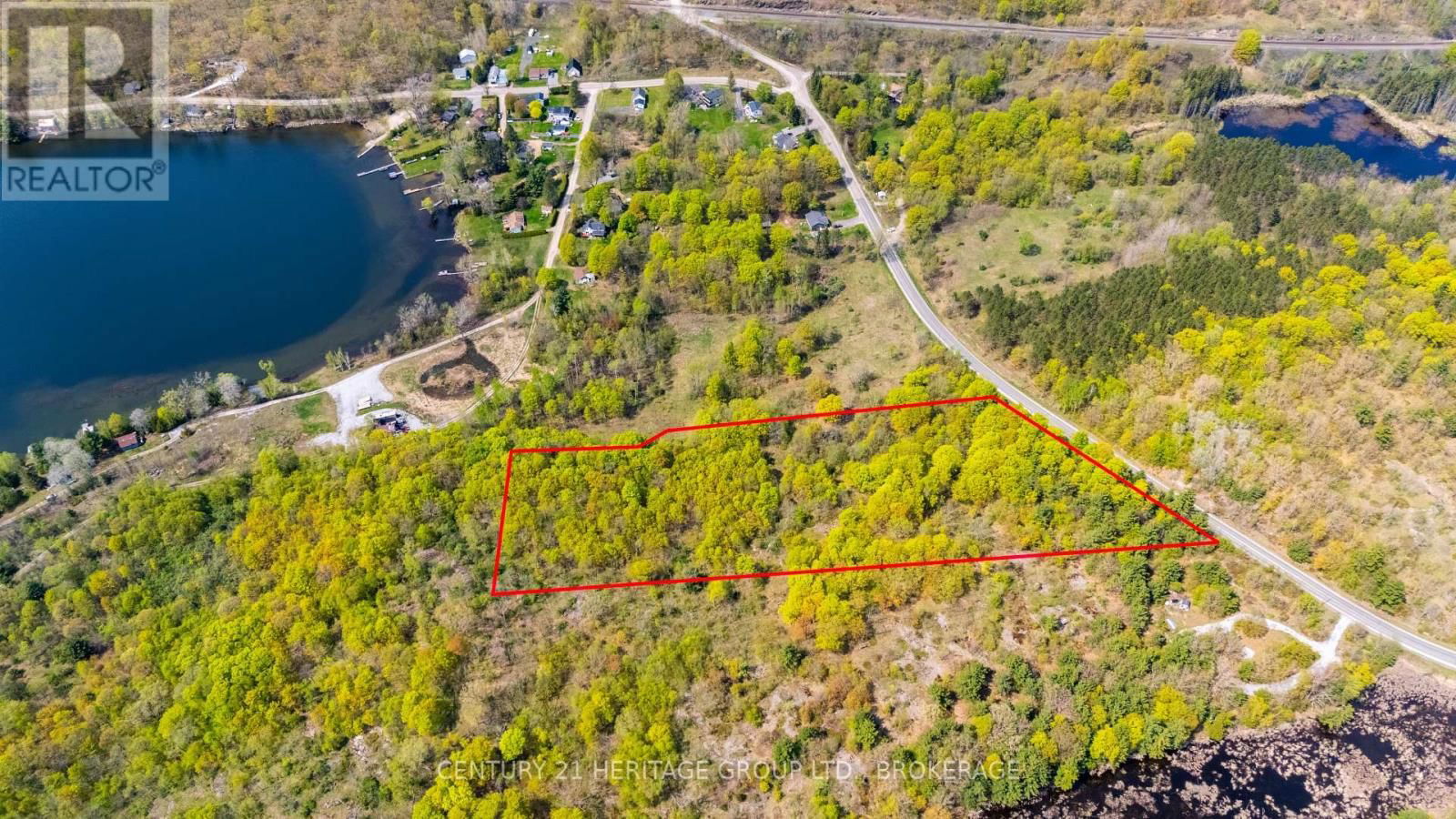 1371 CROW LAKE ROAD Image 10