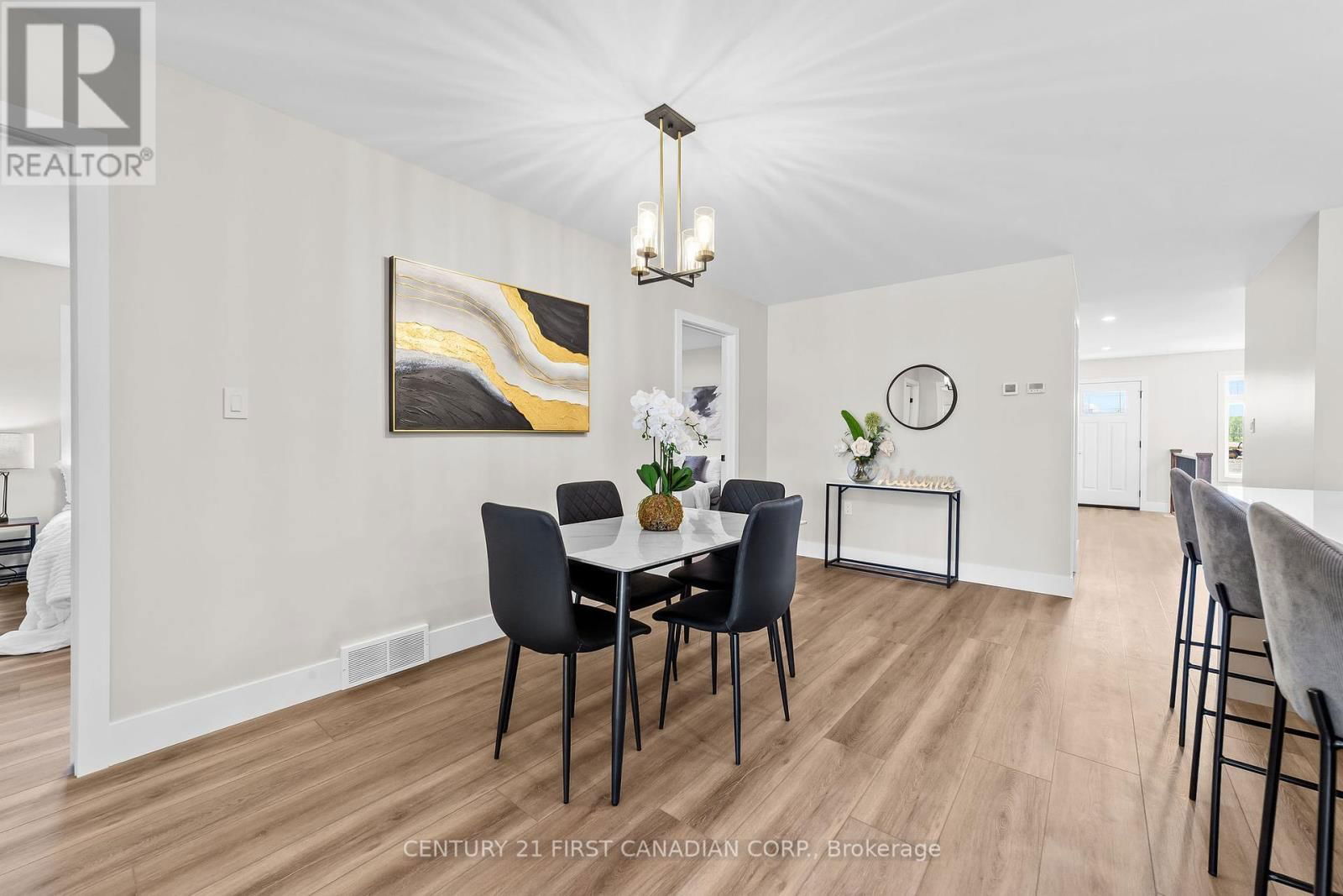 23 SHELDABREN STREET Image 12