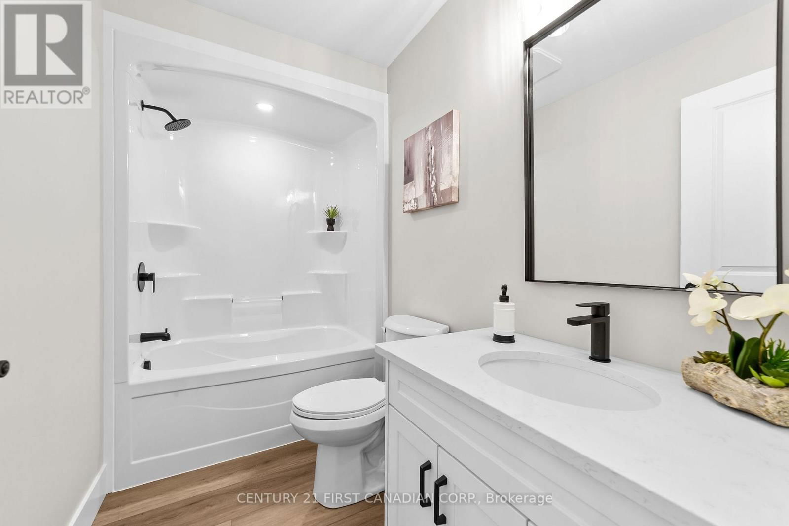 23 SHELDABREN STREET Image 8