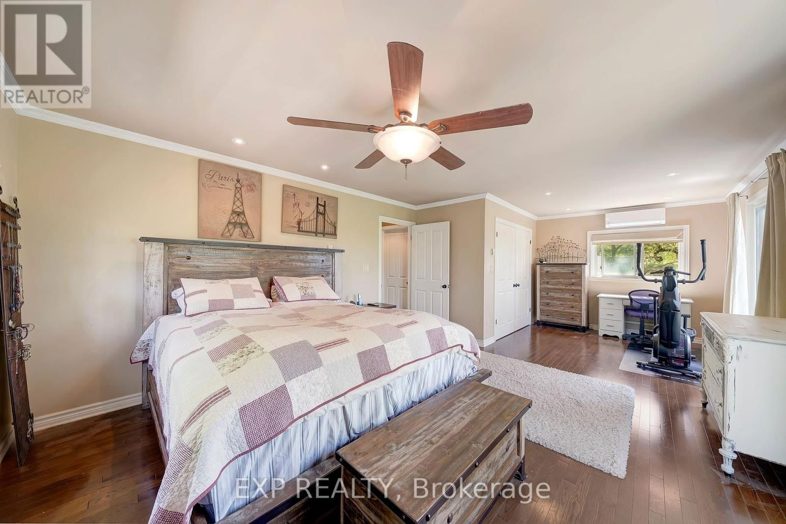 38 ROLAND ROAD Image 23
