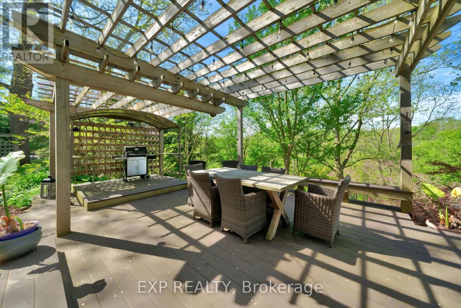 38 ROLAND ROAD Image 37