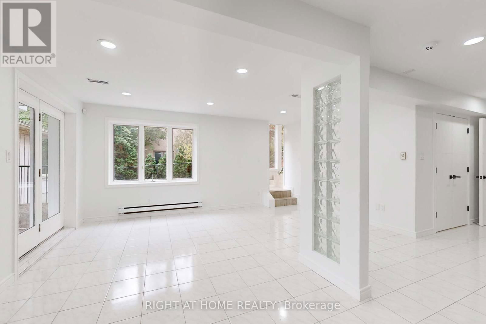 34 MAPLE AVENUE Image 30