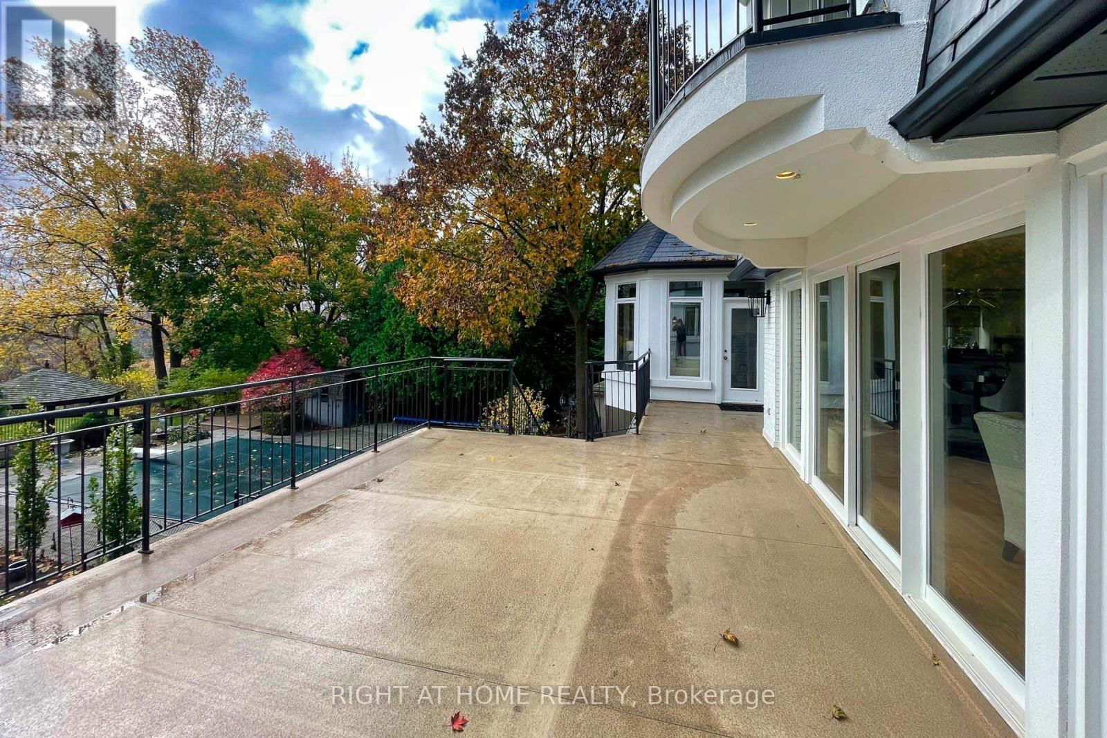34 MAPLE AVENUE Image 43