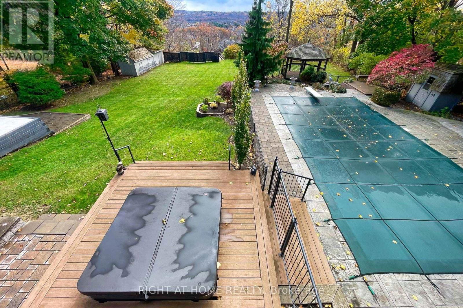 34 MAPLE AVENUE Image 44