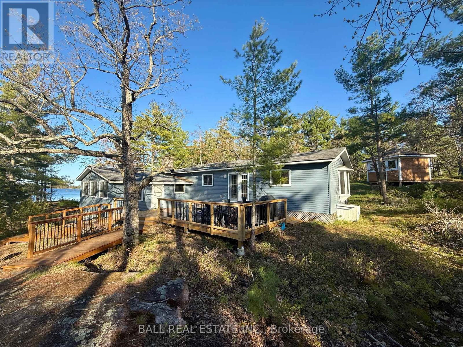 1020 ISLAND 35, STONEY LAKE Image 16