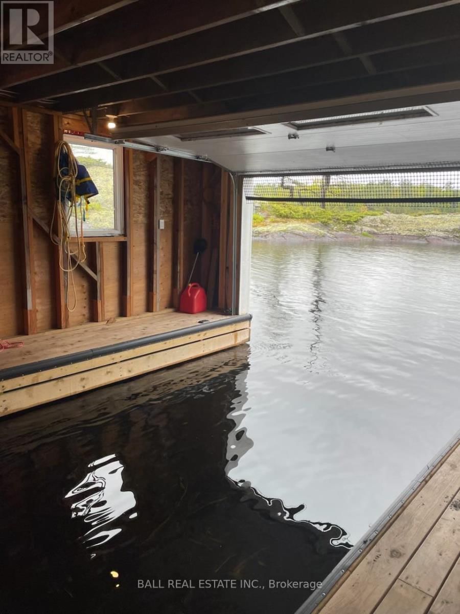 1020 ISLAND 35, STONEY LAKE Image 45