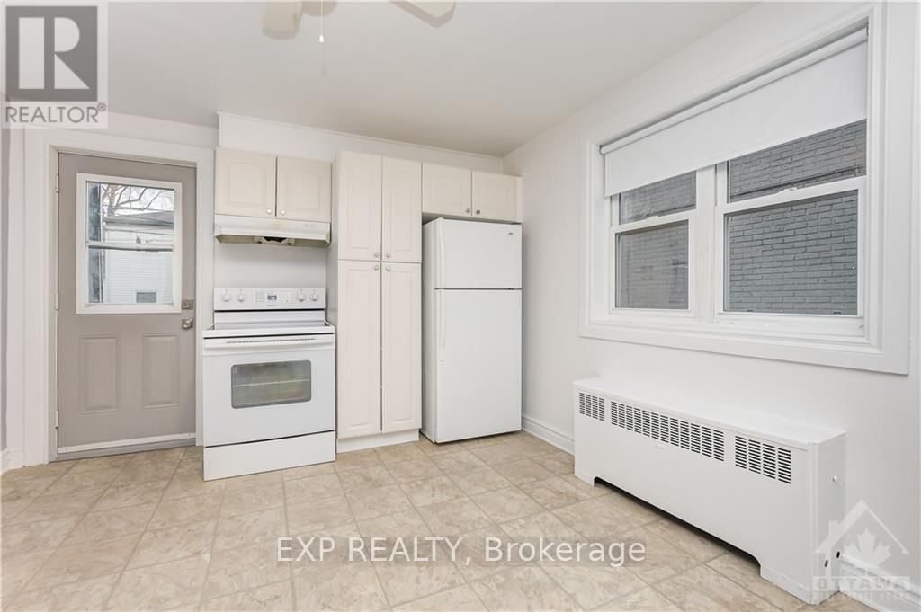 214 CARILLON STREET Image 9