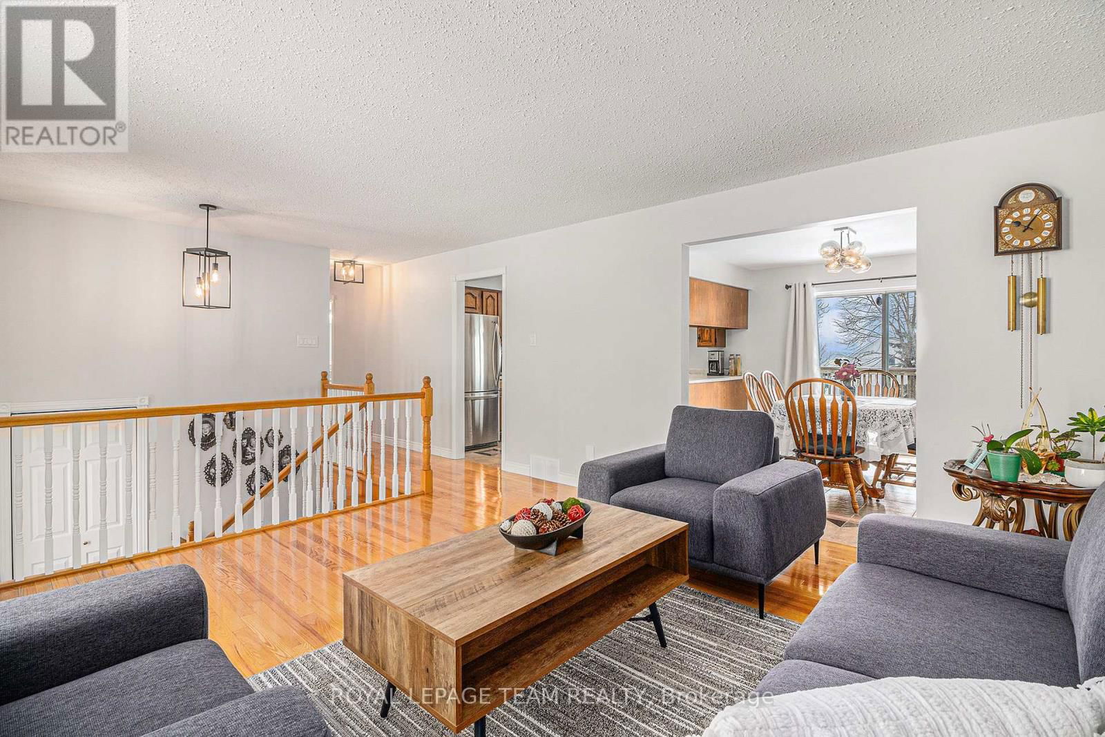 2525 FAWCETT ROAD Image 14