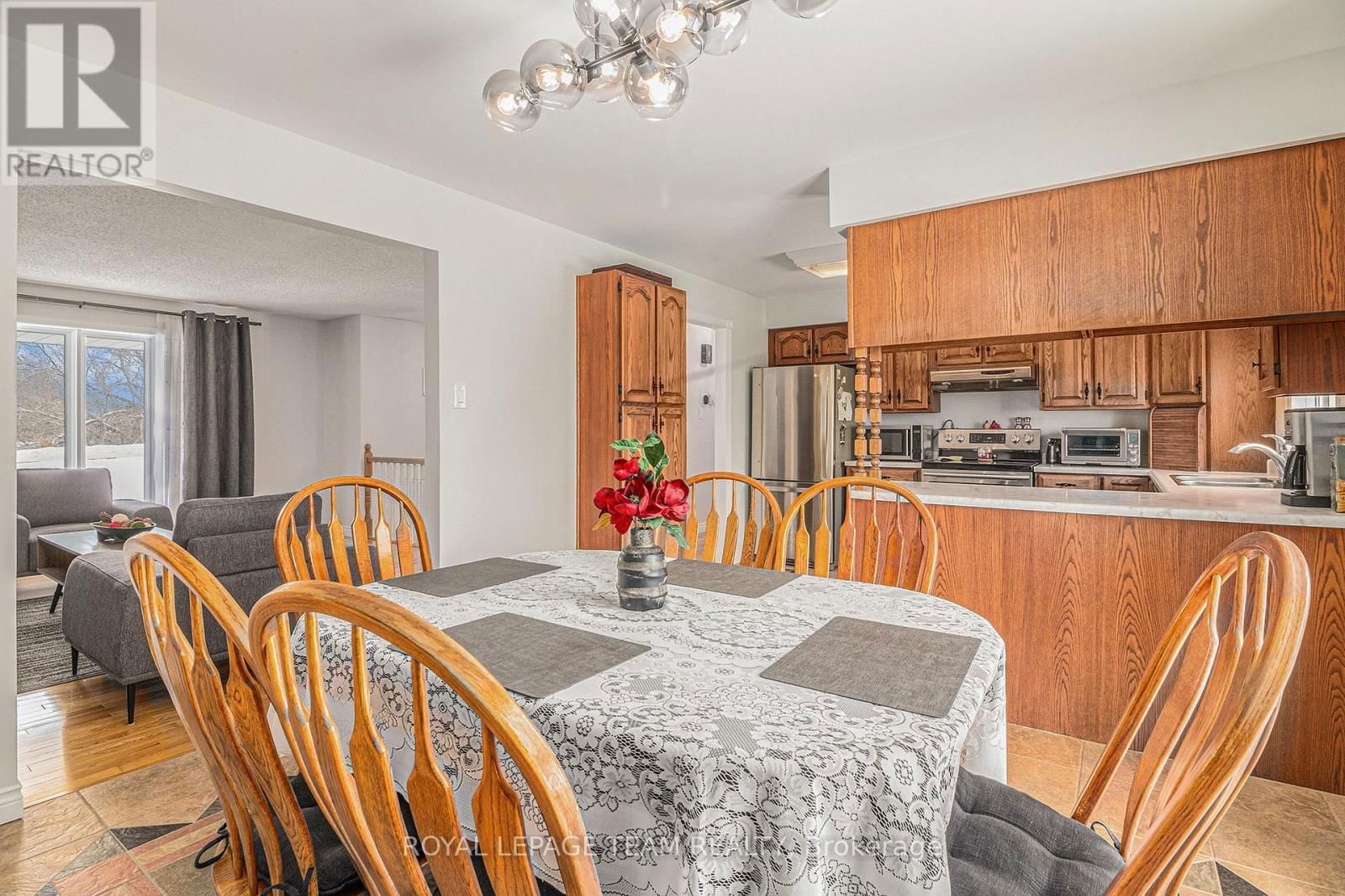 2525 FAWCETT ROAD Image 16